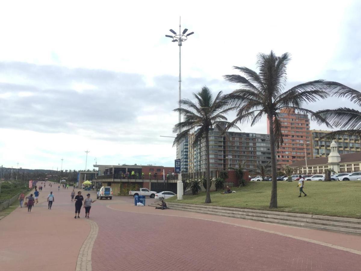 Tenbury Beach Apartment Durban Luaran gambar